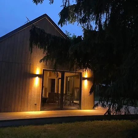 Skandynawskie Nad Pilica, Duzy بيت للعطل